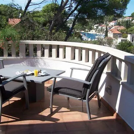 Villa With Private Pool *