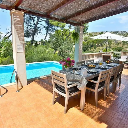 With Private Pool